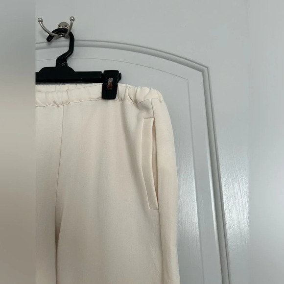 XiRENA Cream Jogger Sweatpants size medium made in Italy - Picture 4 of 10